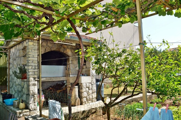 Apartment, Multiple Beds | Front of property