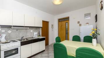 Apartment, Mehrere Betten | Eigene Küche | Ofen, Herdplatte, Kochgeschirr/Geschirr/Besteck