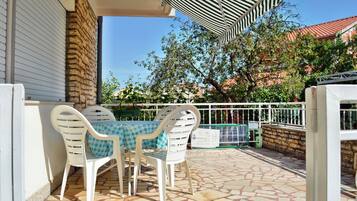 Apartment, Multiple Beds | Terrace/patio