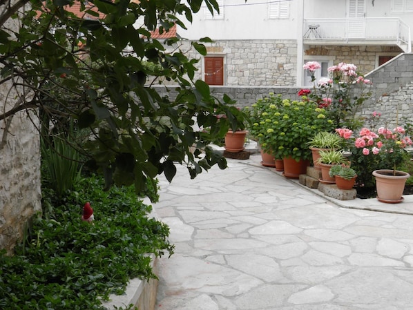 Apartment, Multiple Beds | Front of property