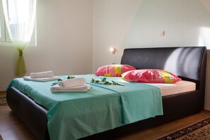 Villa, Mehrere Betten | Eigene Küche | Herdplatte, Geschirrspüler, Kochgeschirr/Geschirr/Besteck