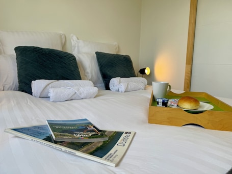 Ropa de cama de alta calidad y cortinas blackout . Chambres D'hôtes Gite Grange Debout