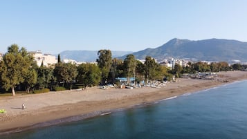 Vlak bij het strand