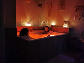 套房 (Chez Romane) | 私人 Spa 浴池