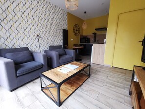 Studio (Chez Justin et Robin) | Oppholdsområde | Flatskjerm-TV