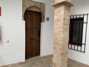 Free WiFi, bed sheets - Belmonte Rooms (Córdoba)
