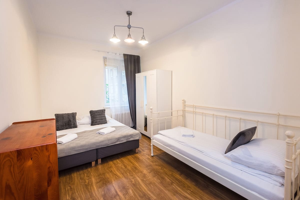 Familie appartement, 2 slaapkamers | 2 slaapkamers, individueel gedecoreerd, individueel gemeubileerd