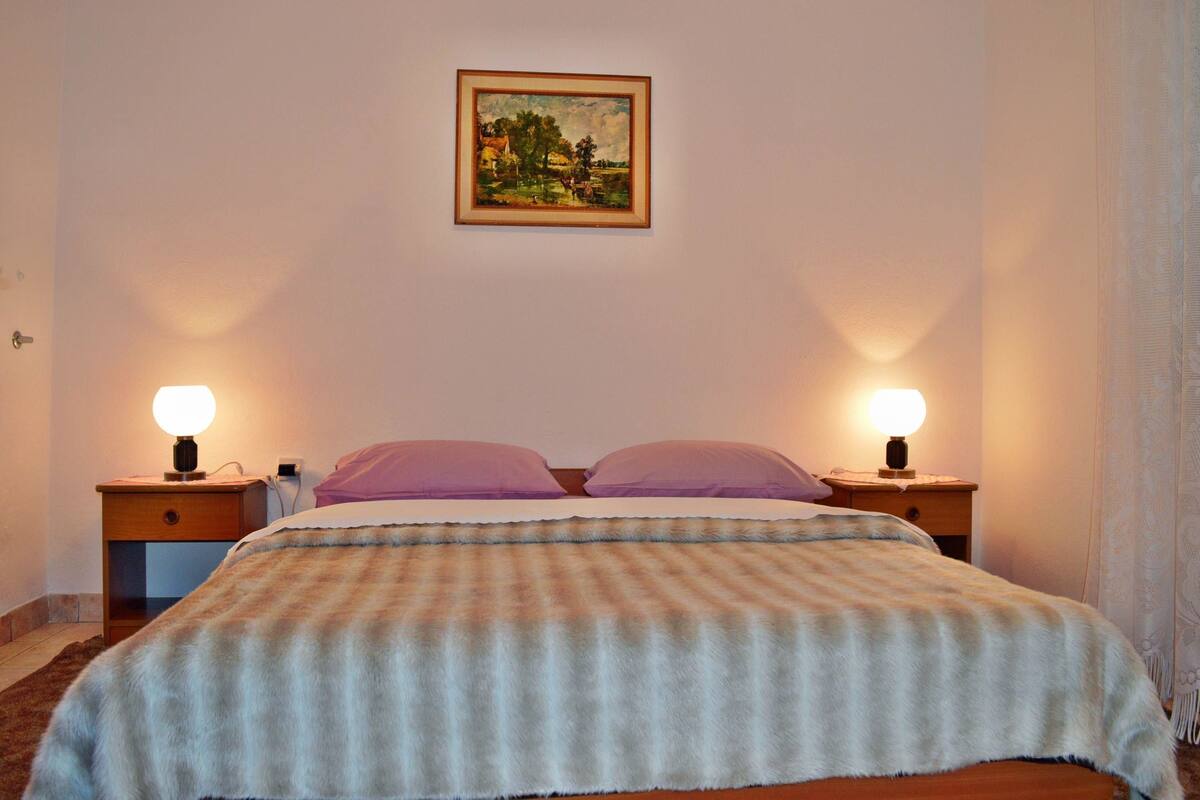 Apartment, 1 Double Bed with Sofa bed | Bed sheets