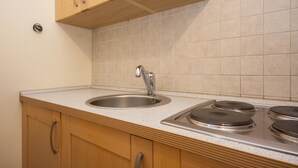 Apartamento, 1 cama doble | Cocina privada