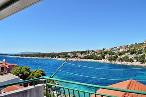 Balcony - Apartment Toni (Primosten)