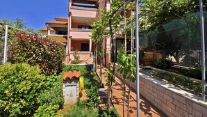 Apartment, 1 Double Bed | Exterior - Apartment Edo (Pula)