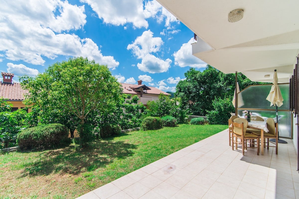 Apartment, Multiple Beds | 1 bedroom, WiFi (free), bed sheets