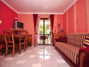 Apartment, 1 Double Bed with Sofa bed | Living room - Apartments Manda (Fazana)