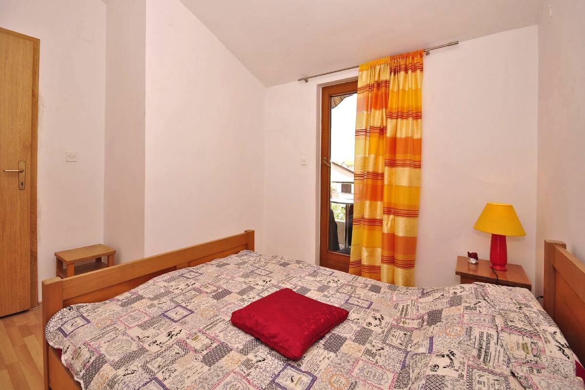 Apartment, 1 Double Bed with Sofa bed | Free WiFi, bed sheets