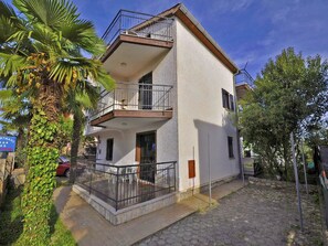 Exterior - Apartments Ljiljana (Novigrad)
