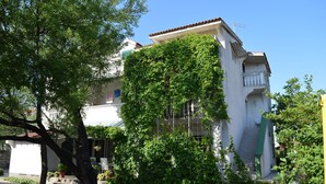 Apartment, 1 Double Bed with Sofa bed | Exterior - Guest House Joso (Vodice)