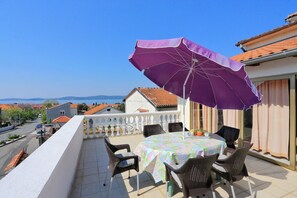 Apartamento, 1 cama de casal | Sacada