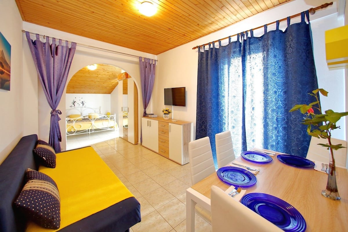 Apartment, 1 Double Bed with Sofa bed | Private kitchen