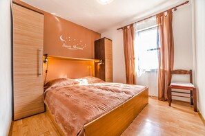 Apartamento, varias camas | Wifi gratis y ropa de cama