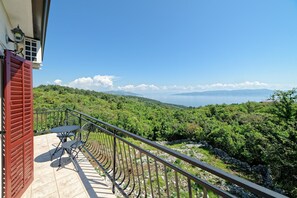 Apartment, 1 Double Bed | Balcony