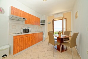 아파트, 더블침대 1개 | 전용 주방 | 조리 도구/접시/주방 기구