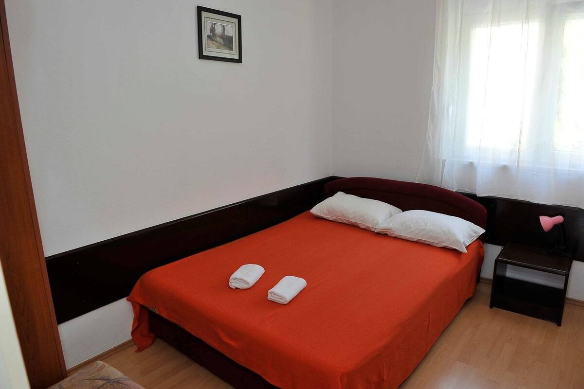 Departamento, 1 cama matrimonial | Wifi gratis y ropa de cama 