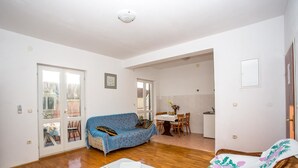Apartment | Kostenlose Babybetten, kostenloses WLAN, Bettwäsche