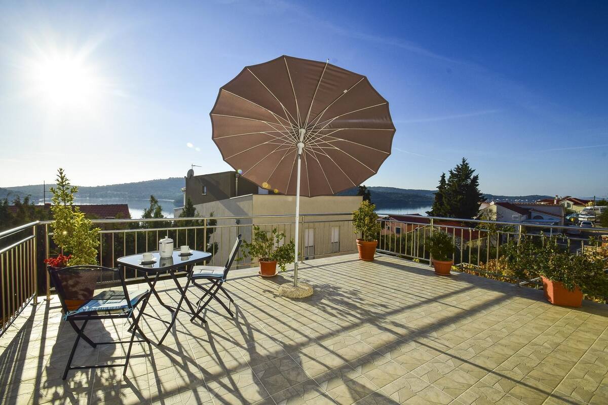 Appartement, 1 lit double et 1 canapé-lit | Balcon