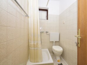 Bathroom - Apartments Radojka Tisno (Tisno)