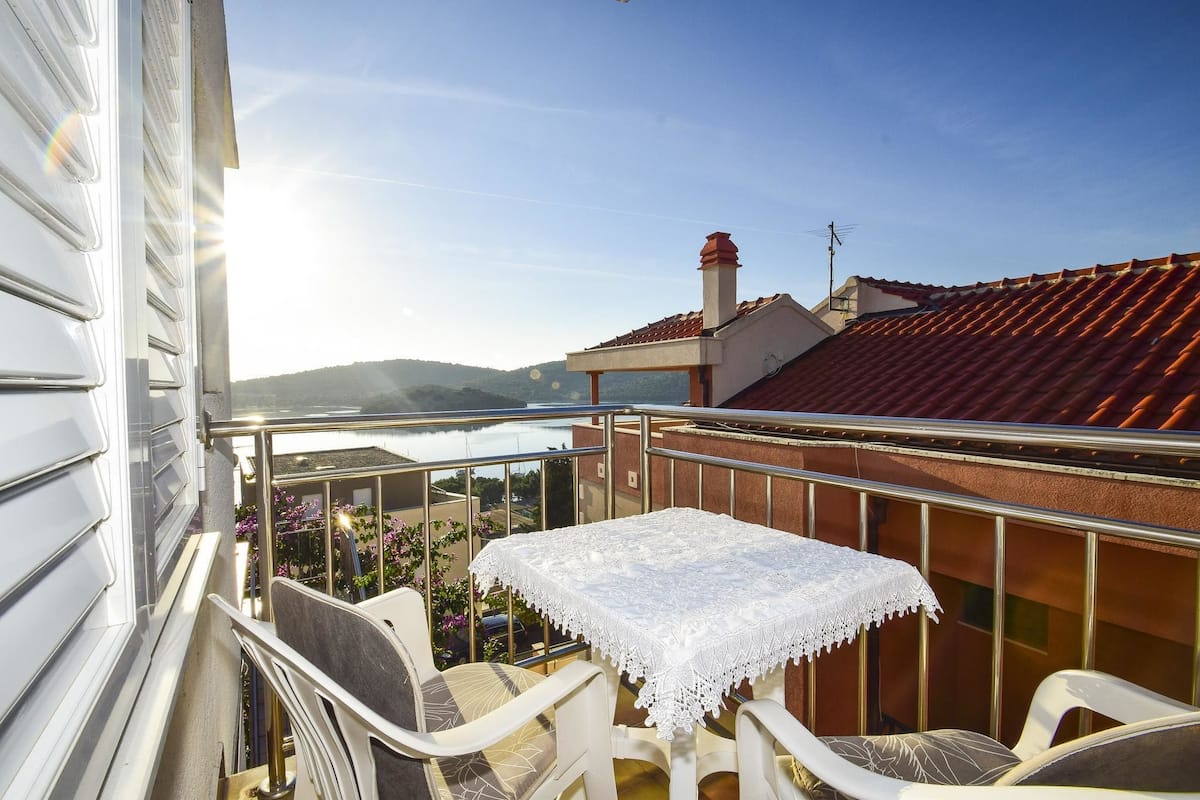 Appartement, Plusieurs lits | Balcon