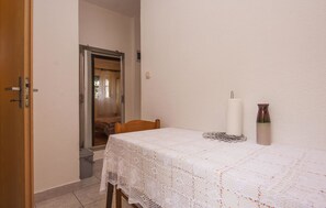 Apartment, Mehrere Betten | Kostenloses WLAN, Bettwäsche