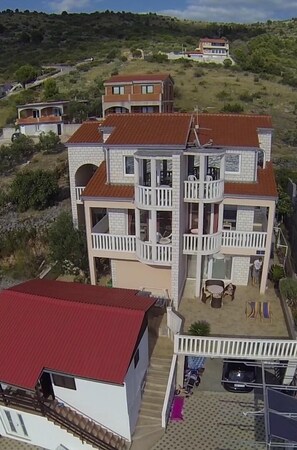 Exterior - Apartments Ljubičić (Rogoznica)