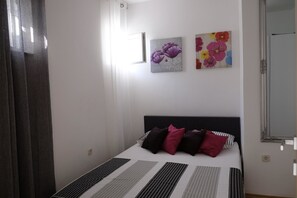 Apartment, 2 Double Beds | Free WiFi, bed sheets - Apartments Duje O.gornji (Okrug)