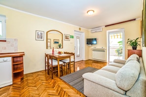 Apartment, Multiple Beds | Living room | TV - Apartments Paliaga (Rovinj)