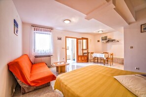 Apartment, 1 Double Bed with Sofa bed | Free WiFi, bed sheets - Apartments Joka (Rovinj)