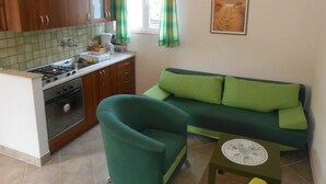 Apartment, 1 Double Bed with Sofa bed | Living room - Apartments Špadina (Tisno)