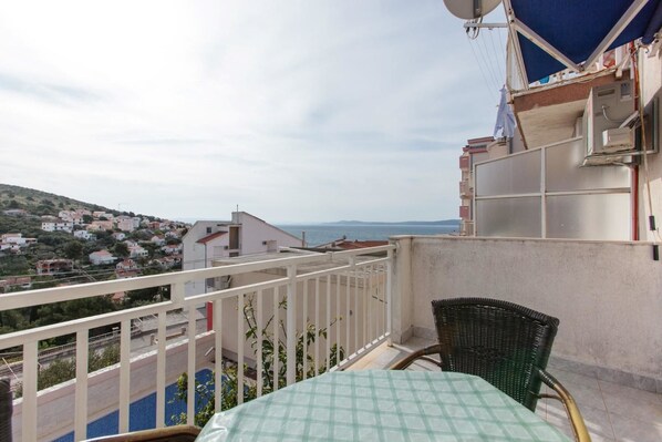 Balcony - Apartments Lucija (Okrug)