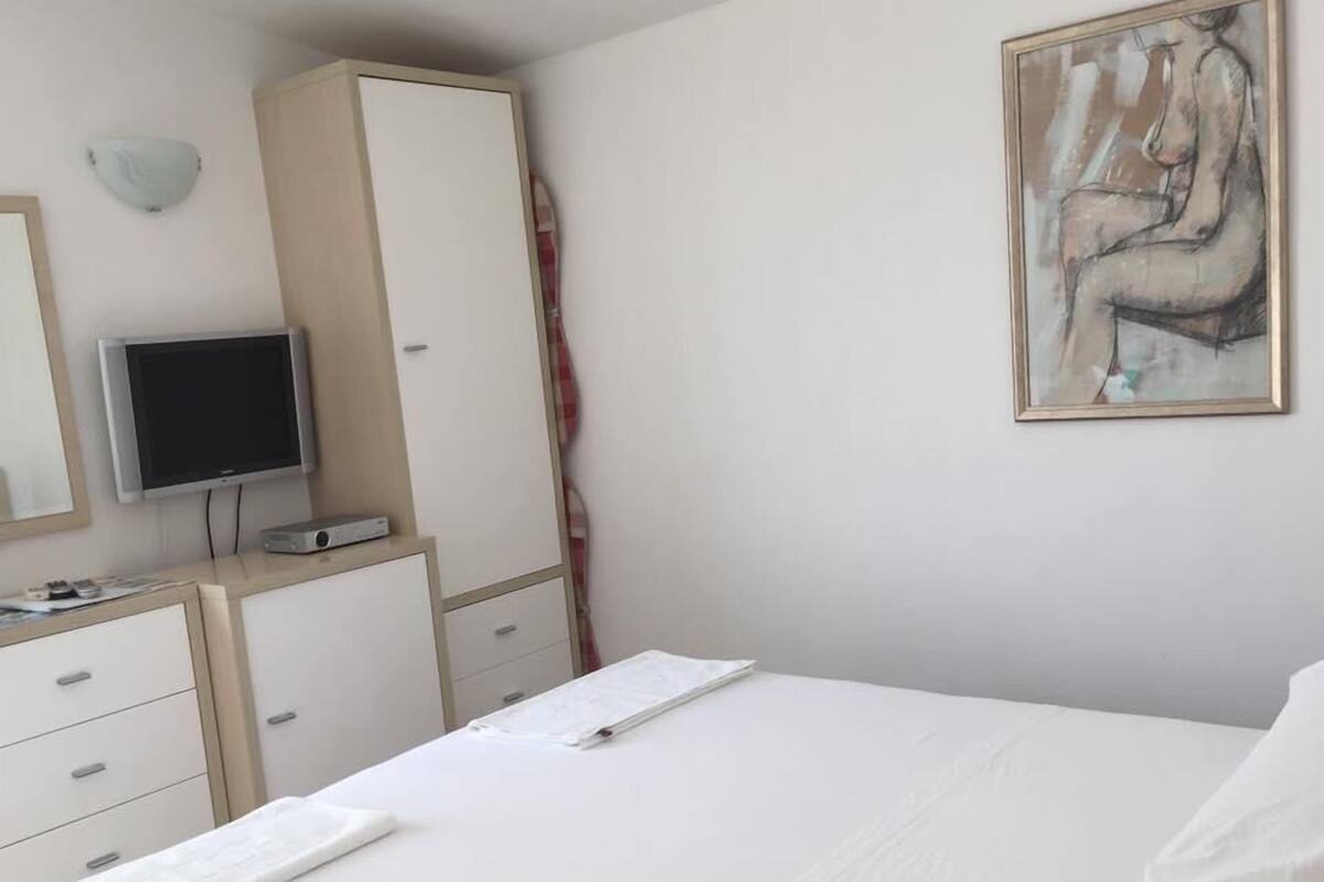 Room, 1 Double Bed