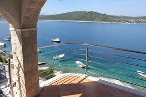 아파트, 침대(여러 개) | 발코니