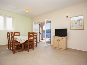 아파트, 침대(여러 개) | 전용 주방 | 쿡탑, 조리 도구/접시/주방 기구