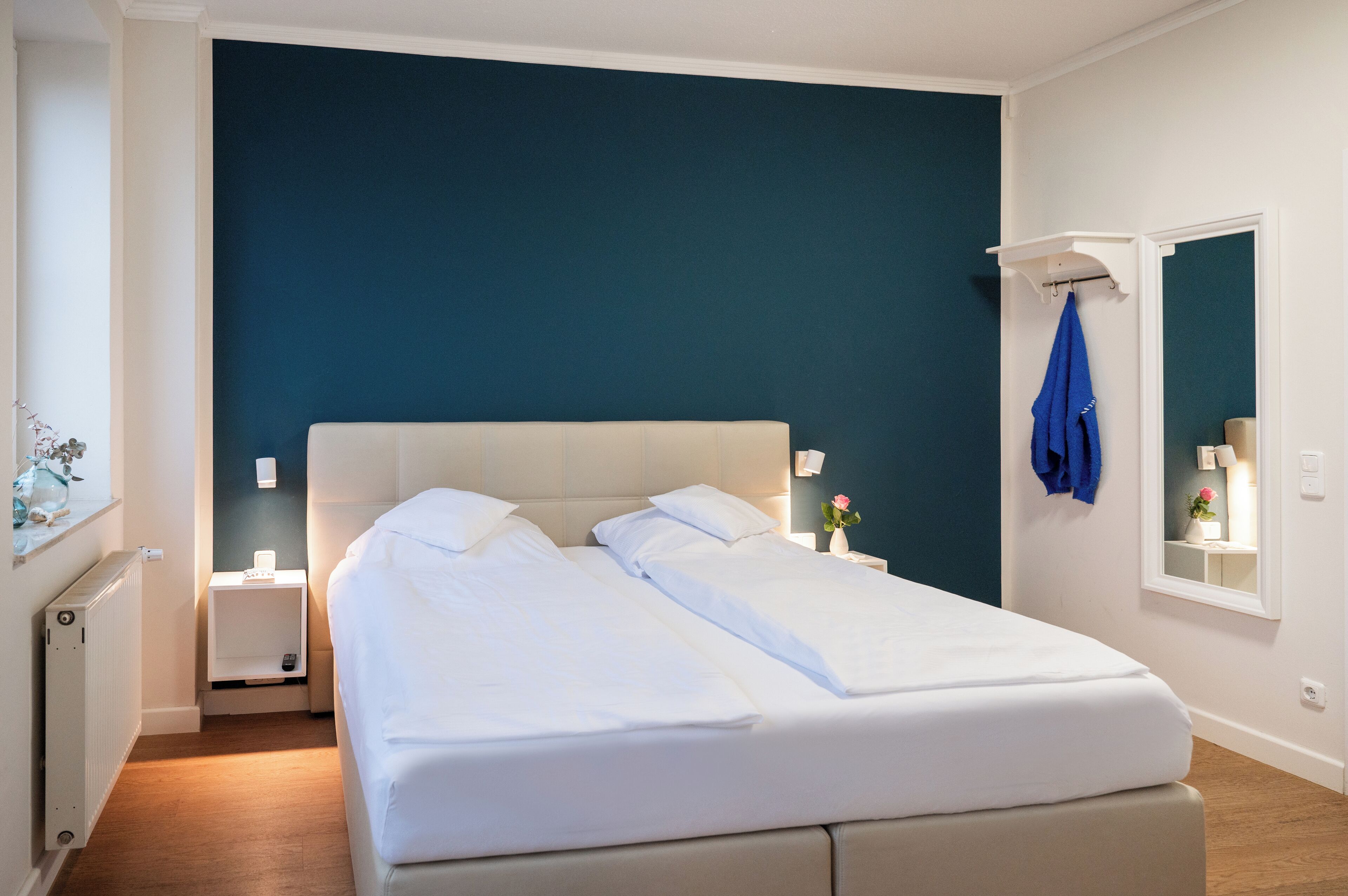 Standard Double Room, Sea View | Hypo-allergenic bedding, in-room safe, desk, free WiFi