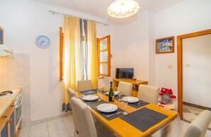 Apartment, Multiple Beds | Private kitchen | Stovetop, dishwasher - Apartments Ankica / A1 Two Bedrooms (Selca)