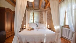 Room - Villa Gelci (Rasa)