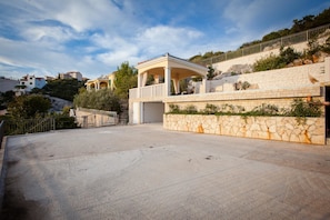 Villa, varias camas | Fachada del alojamiento