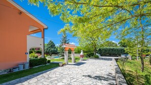 Vila, Beberapa Tempat Tidur | Halaman properti