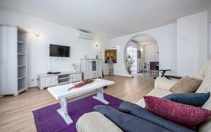 Villa, Multiple Beds | Living room | TV, DVD player, stereo