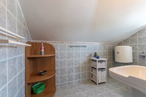 Villa, Multiple Beds | Bathroom | Shower - Villa Desire (Marina)