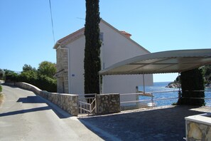 Villa, Multiple Beds | Front of property