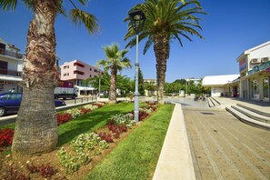 Apartment, Multiple Beds | Property grounds