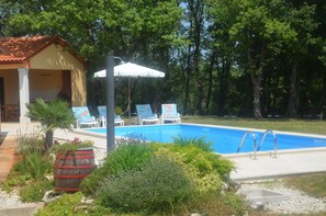 House, Multiple Beds | Outdoor pool - Holiday House Fragola (Tinjan)